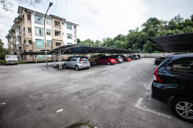 Natol Homestay - Kuching Home Penthouse Airport Road, Kuching, Malaysia