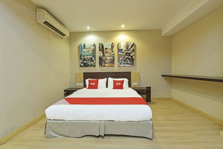Collection O Melaka Near Dataran Pahlawan Formerly Ideals Hotel, Malacca City, Malaysia