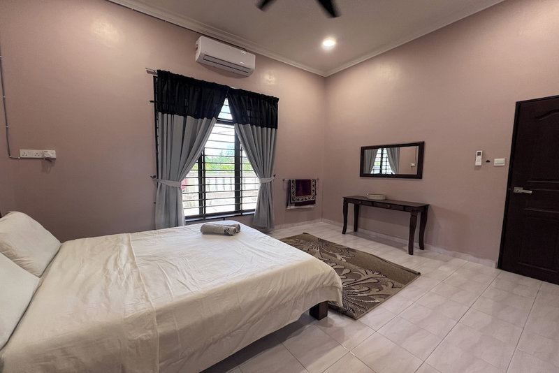 Nurbayu Villa (3 and 4 bedroom Villa) Kemaman, Chukai, Malaysia