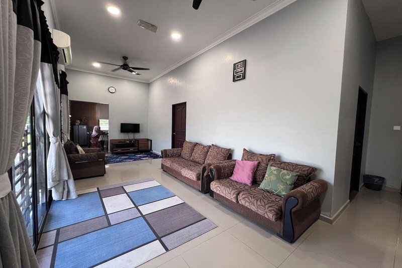 Nurbayu Villa (3 and 4 bedroom Villa) Kemaman, Chukai, Malaysia