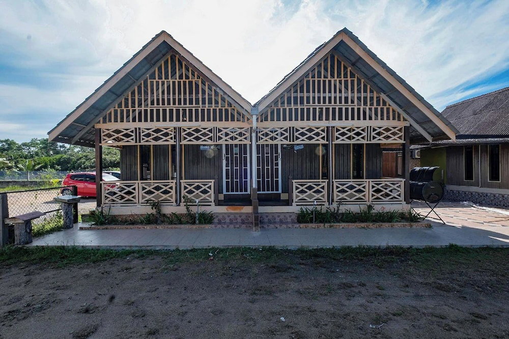 Nurbayu Chalet, Kemaman, Malaysia