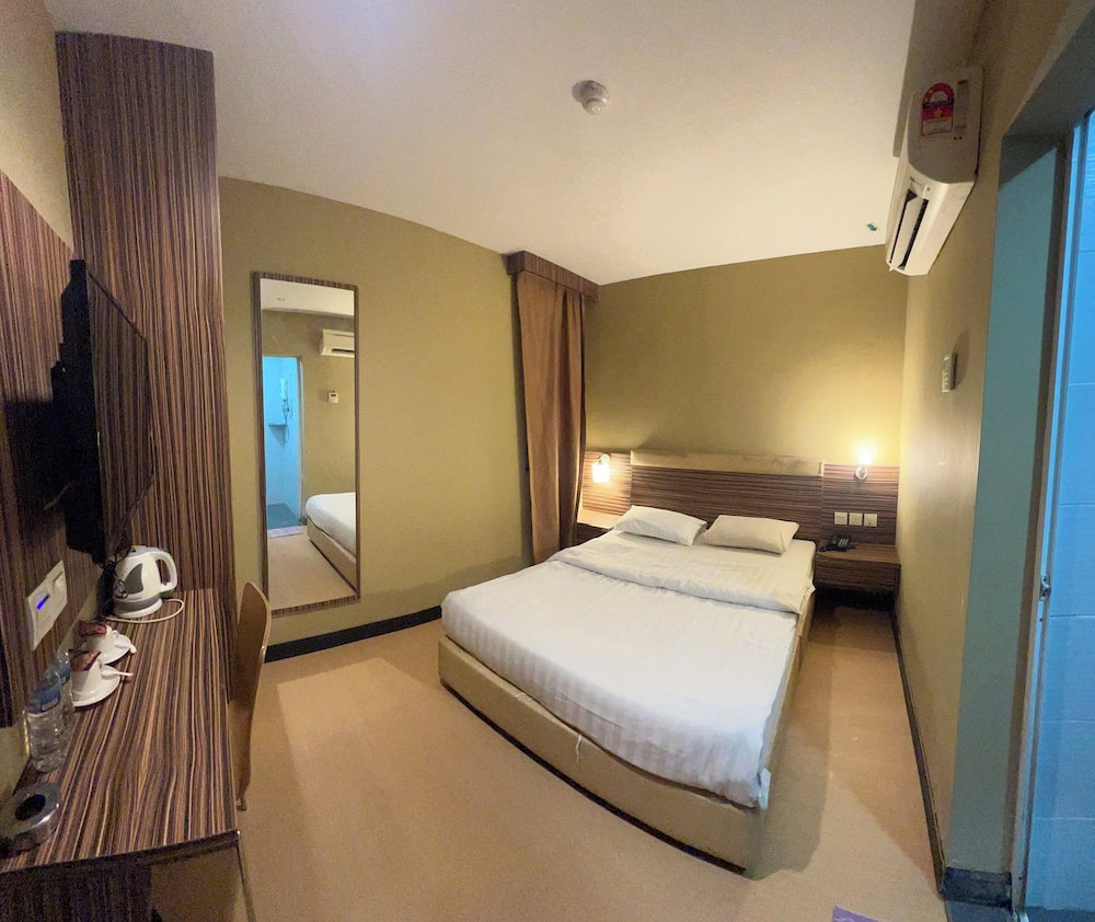 Havona Hotel -Permas Jaya -Self Check-In, Malaysia