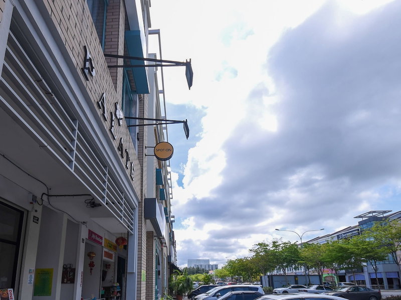 Hotel O Lm Residence, Miri, Malaysia