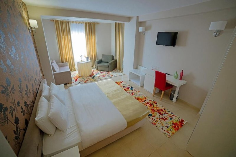 Sun Hotel, Durrës, Albania