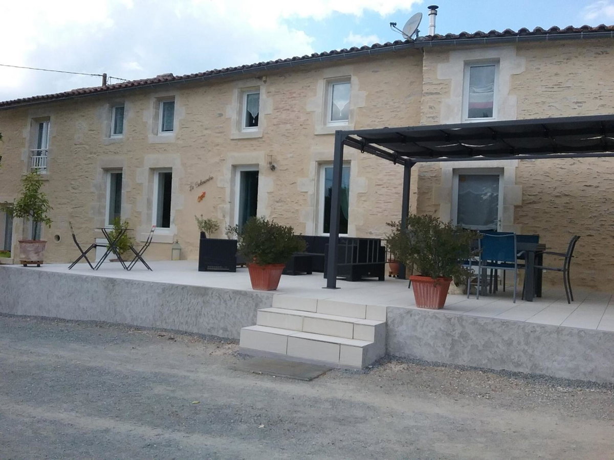 Hotel · La Salamandre, Le Busseau