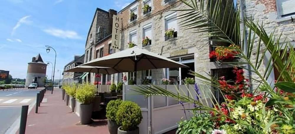 Hotel · Hôtel Le Roosevelt, Givet
