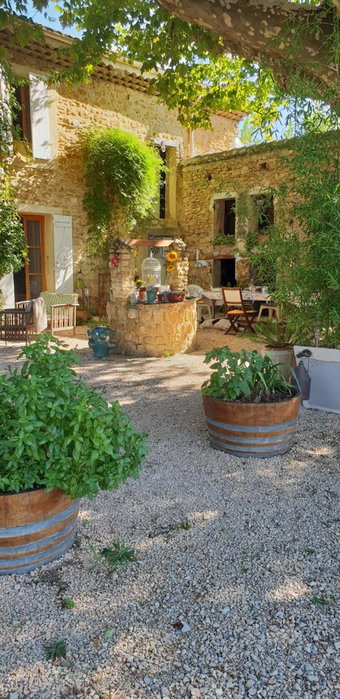 La Ferme Du Midi, Piolenc, France