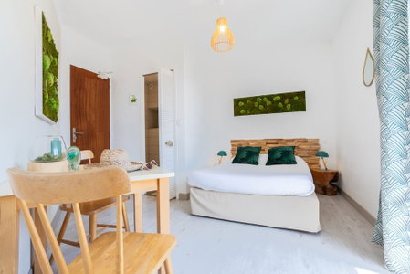 Hôtel Almanarre Plage, Hyères, France