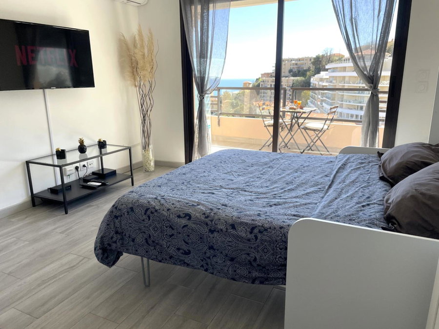 NEW Studio, Pool and Sea View • Close to Monaco, Beausoleil, France