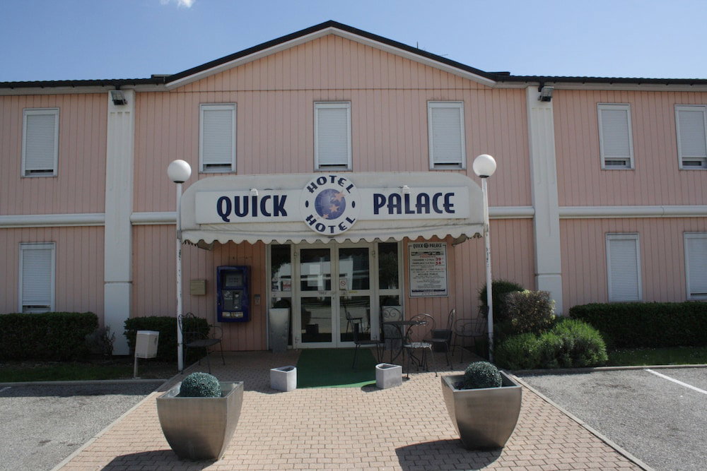 Hotel Quick Palace - Bourg Les Valence, France
