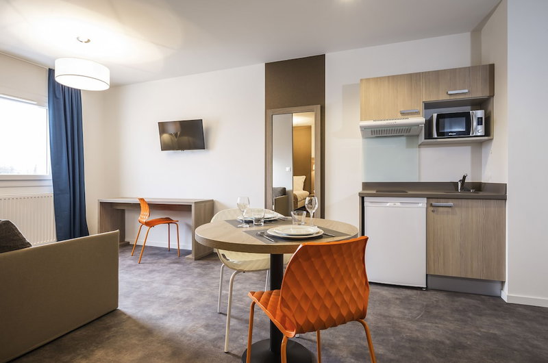 Aparthotel Adagio Access Saint Nazaire, Saint-Nazaire, France