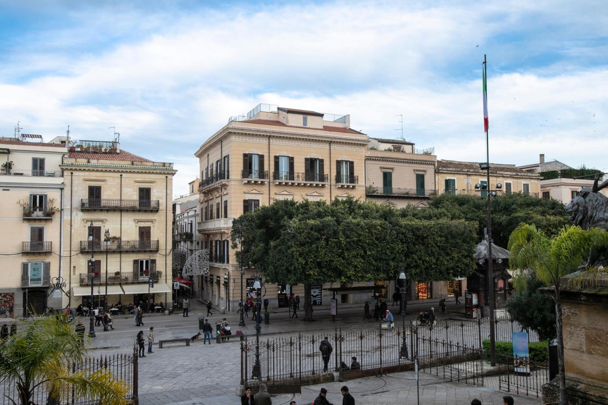 Palazzo Sovrana Serviced Luxury Apartments, Italy