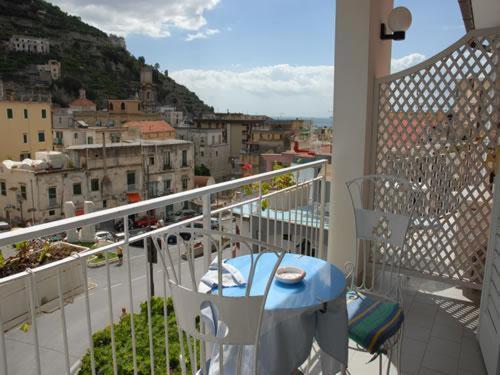 Maison Raphael, Minori, Italy