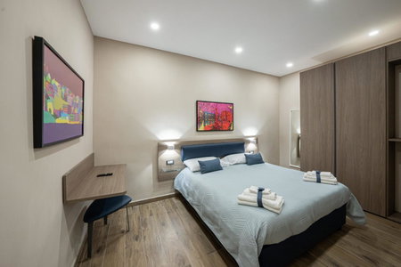 Famalu apartments, Naples, Italy