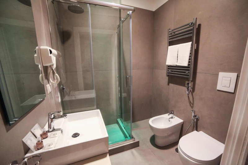 Toledo Relais Exclusive Rooms, Naples, Italy
