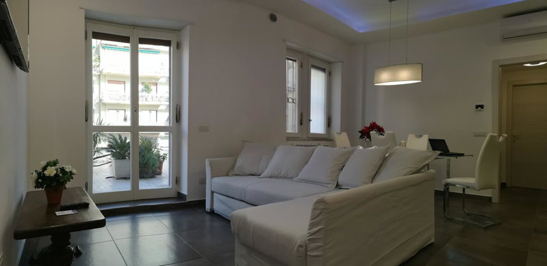 Chérie B&B - Salerno, Salerno, Italy