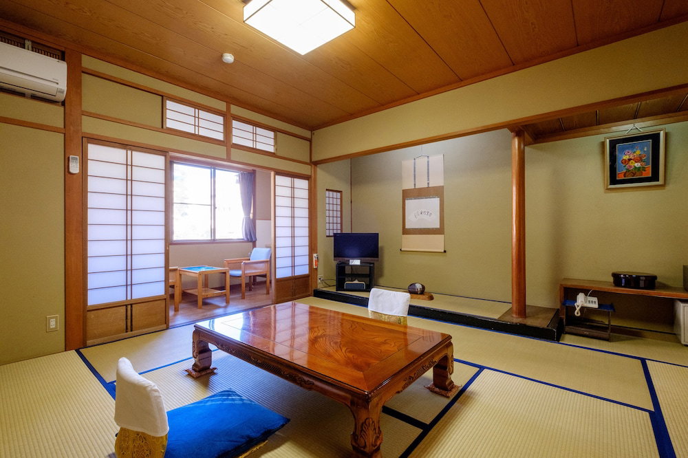 Hotel · Kiya Ryokan, Misasa