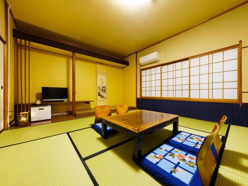 Ureshino Onsen Kotobukiya, Ureshino, Japan