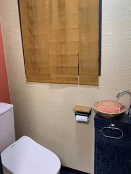 Maximum of 18 people can be rented in one building 3 minutes walk to Tomari Port 10 minutes drive to the airport No parking lot 30 seconds walk from paid p, Naha, Japan
