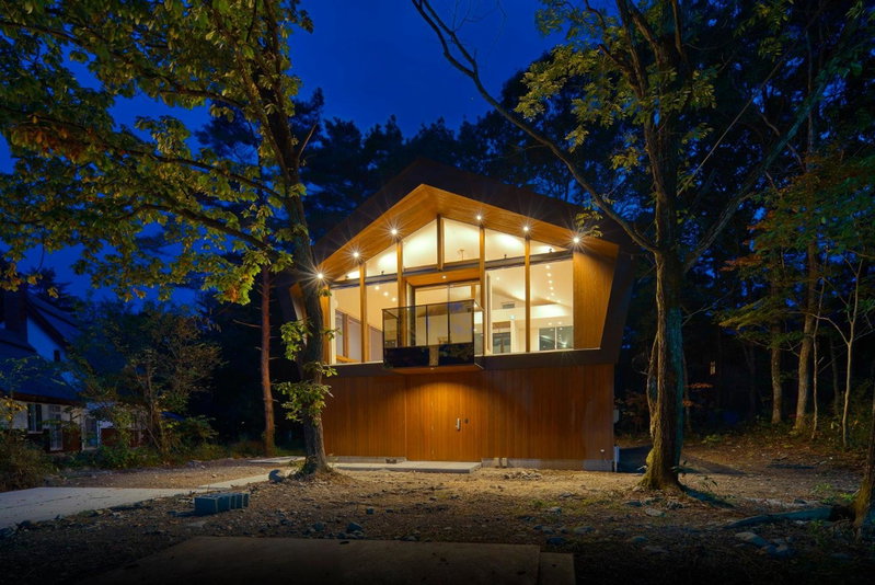 Ahiru Chalet by Hakuba White Fox Company, Hakuba, Japan