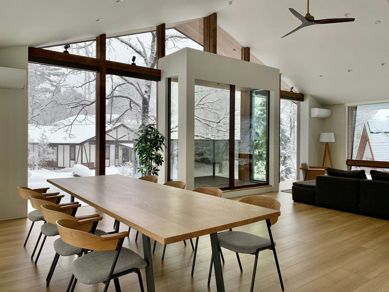Ahiru Chalet by Hakuba White Fox Company, Hakuba, Japan