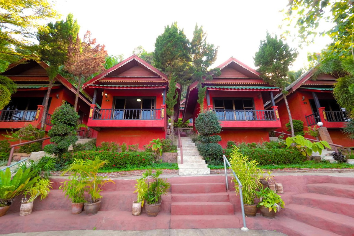 OYO 490 Chiangsan Golden Land Resort2, Thailand