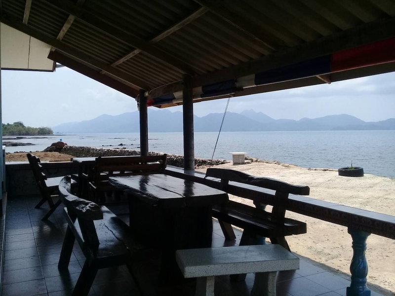 Chuttong Resort, Laem Ngop, Thailand