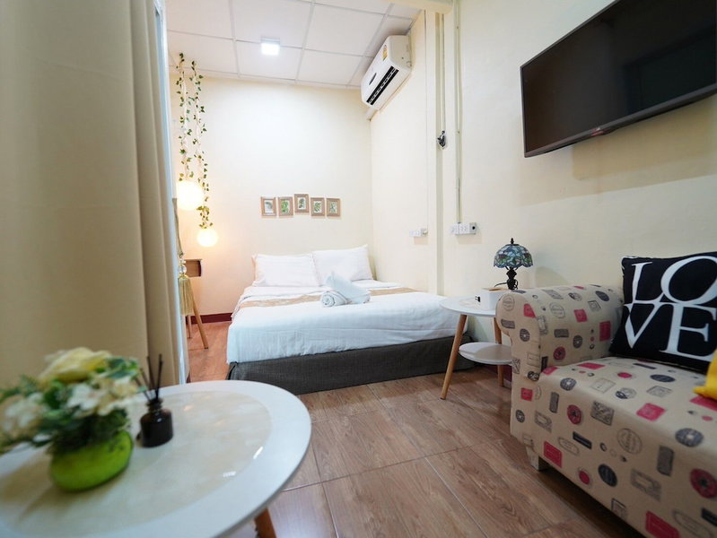 EZ Sleep at Ratchada 19, Bangkok, Thailand