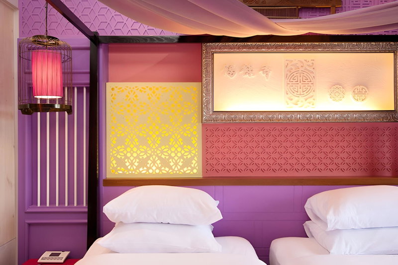 Patong Beach Hotel, Bataypora, Thailand