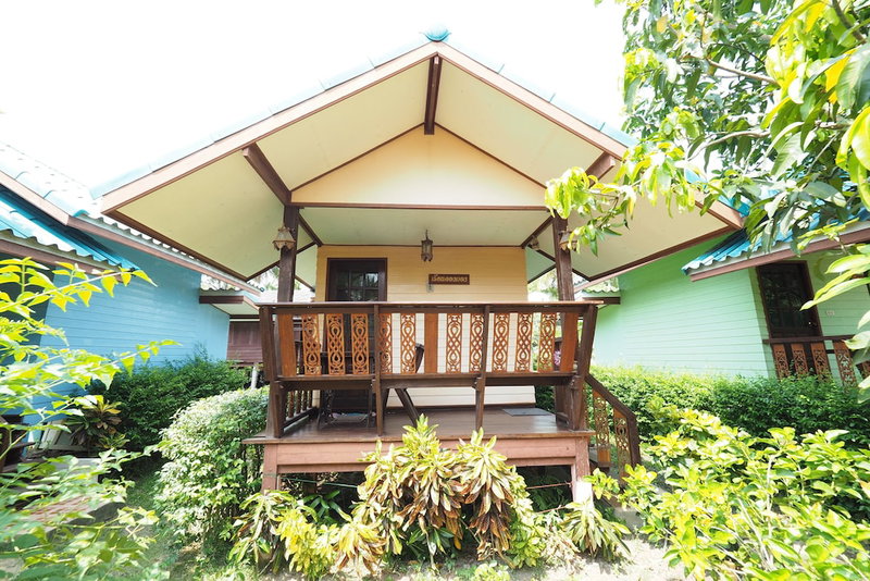 Baan Suanjarean Resort, Samut Songkhram, Thailand