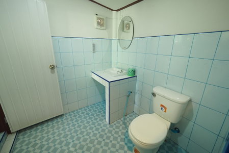 Baan Suanjarean Resort, Samut Songkhram, Thailand