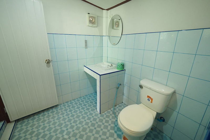 Baan Suanjarean Resort, Samut Songkhram, Thailand