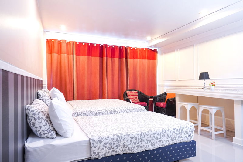 Guesthouse Phuket Airport, Sa Khu, Thailand
