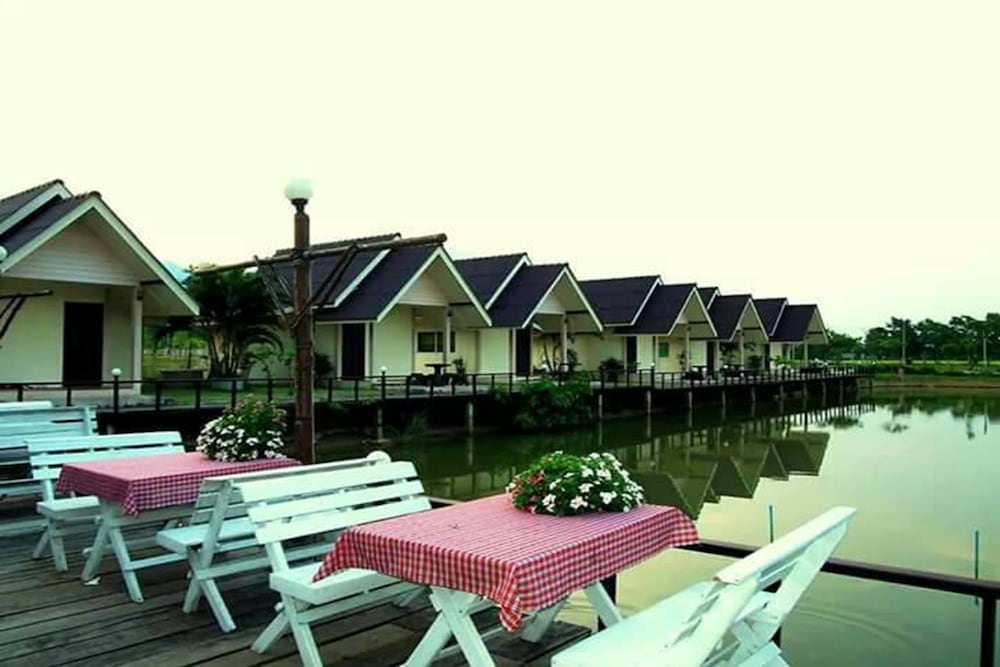 Ban Naam Resort, Thailand