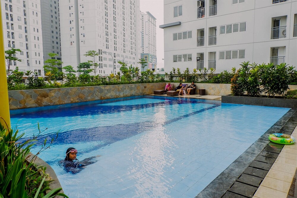 2BR Fully Furnished Minimalist Bassura City Apartment, Indonesia