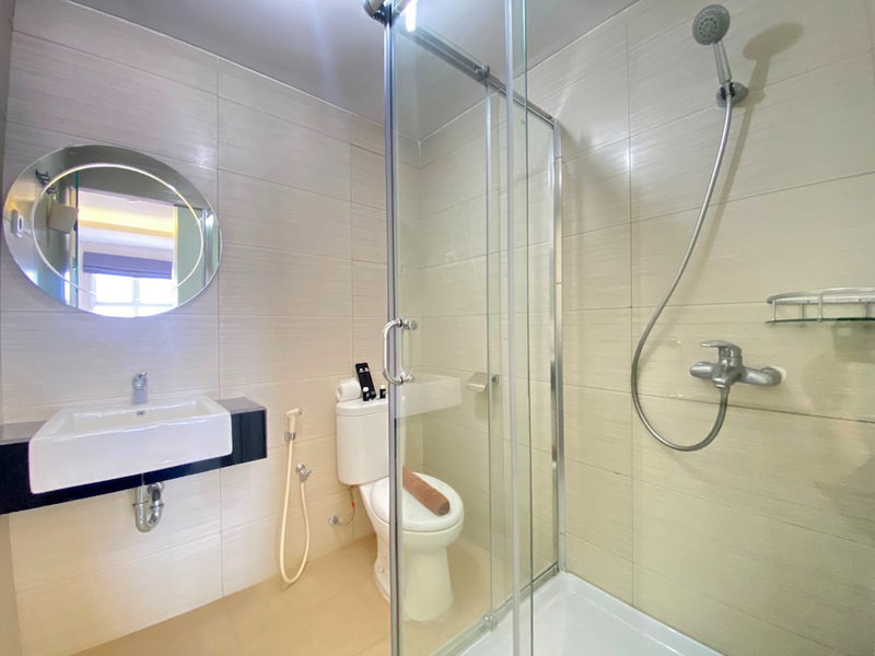 Modern, Cozy and Spacious 3BR at Gateway Pasteur, Cimahi, Indonesia