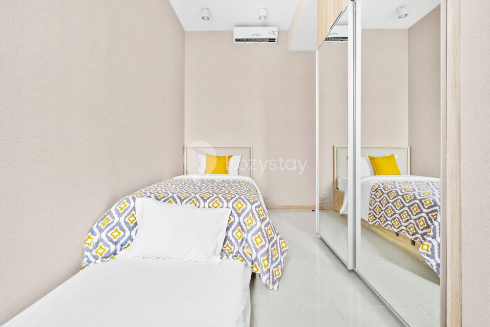 Hotel · RENJANA by Kozystay, Jakarta