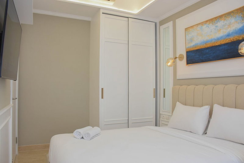 Modern And Comfy 2Br At Menteng Park Apartment, Jakarta, Indonesia