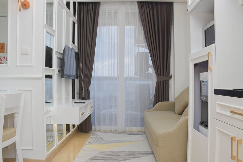Modern And Comfy 2Br At Menteng Park Apartment, Jakarta, Indonesia