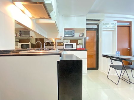 Exclusive 3Br At Gateway Pasteur Apartment, Cimahi, Indonesia