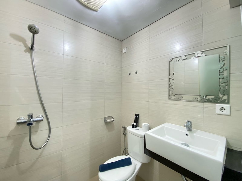 Exclusive 3Br At Gateway Pasteur Apartment, Cimahi, Indonesia