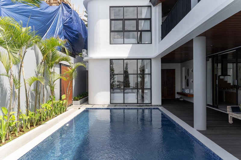 Sunshine City View Villa 6 Bedrooms With a Private Heated Swimming Pool, Bandung, Indonesia