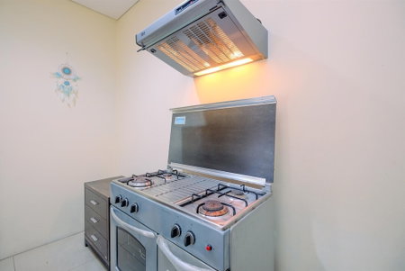 Comfort 2Br At Mangga Dua Apartment, Jakarta, Indonesia
