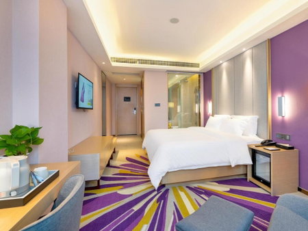 Lavande Hotel Luzhou Lufu Wanfu Daduhui, Luzhou, China