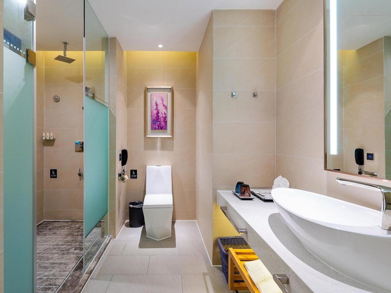 Lavande Hotel Luzhou Lufu Wanfu Daduhui, Luzhou, China