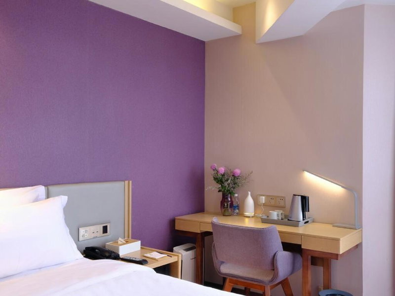 Lavande Hotel Chengdu Chunxi Road, Chengdu, China