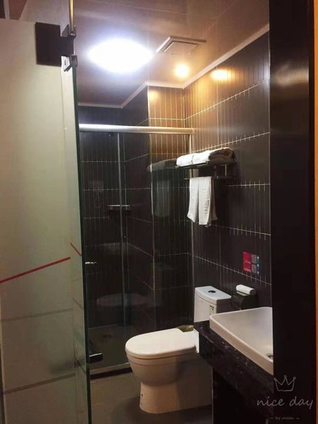 Thank Inn Chain Hotel hebei cangzhou botou city anshun street, Cangzhou, China