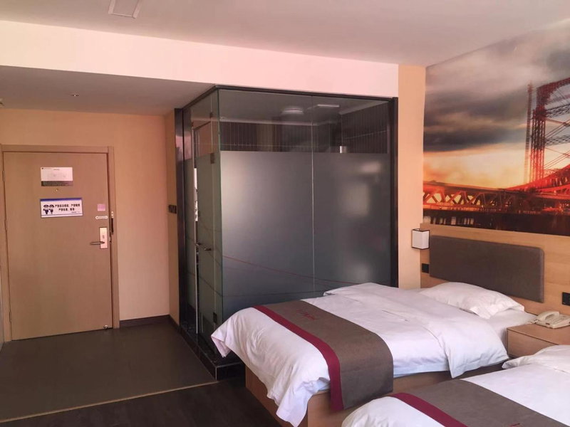 Thank Inn Chain Hotel hebei cangzhou botou city anshun street, Cangzhou, China