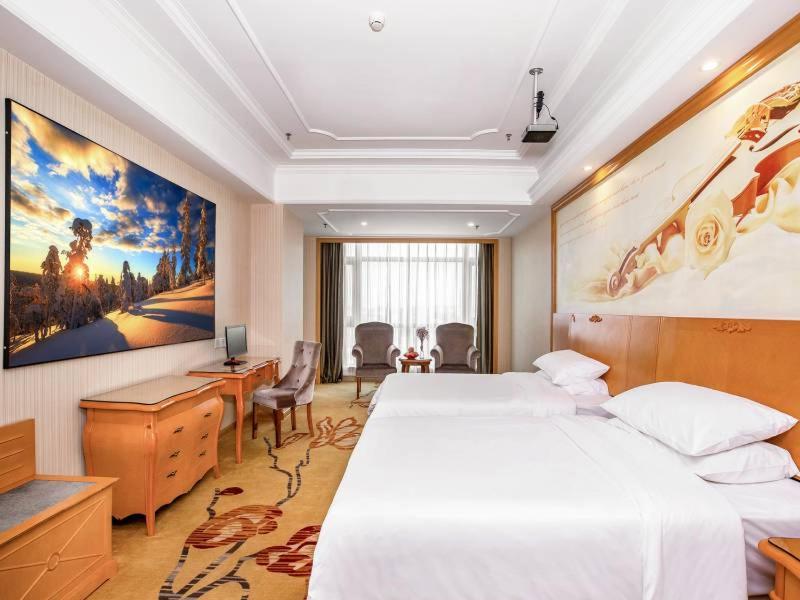Vienna Hotel Hunan Hengyang Railway Station, Hengyang, China