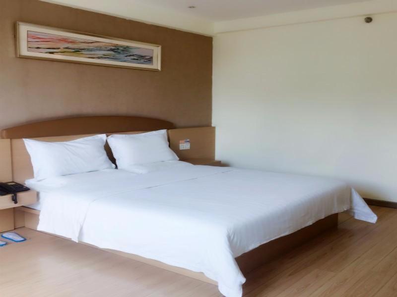 7Days Inn Hengyang West Lake Park, Hengyang, China